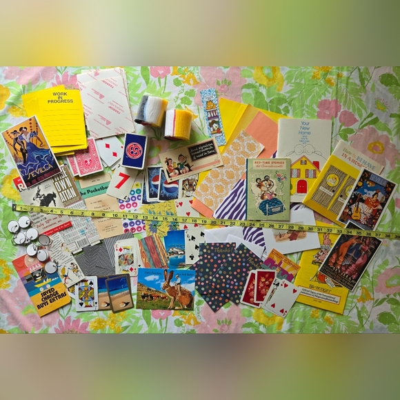 Vintage Ephemera Lot-Colorful Theme - Picture 5 of 5